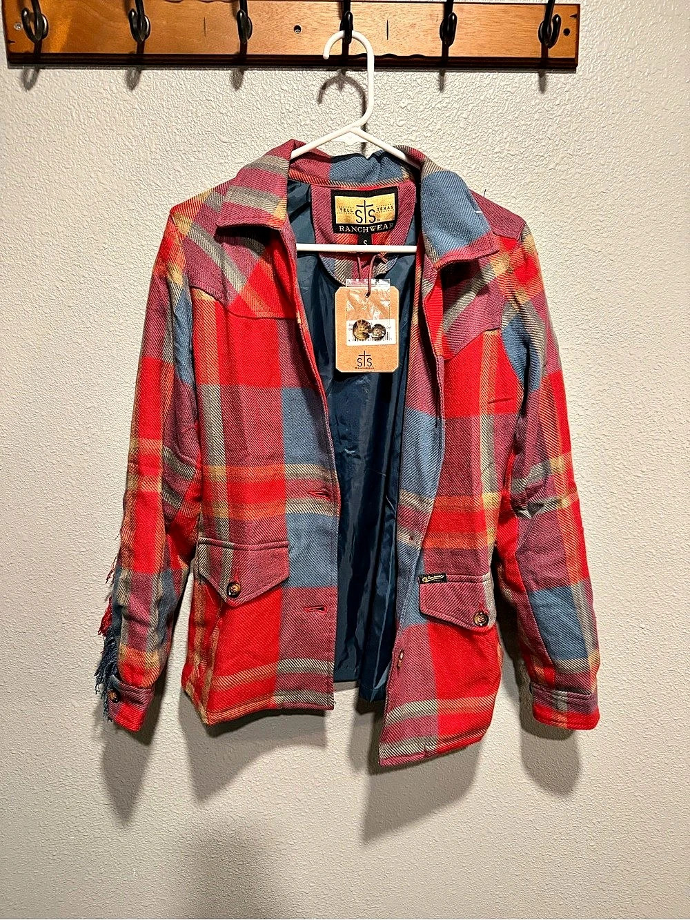 STS Ranchwear Women'Small Jessie Plaid Fringed Jacket Red & Blue Small
